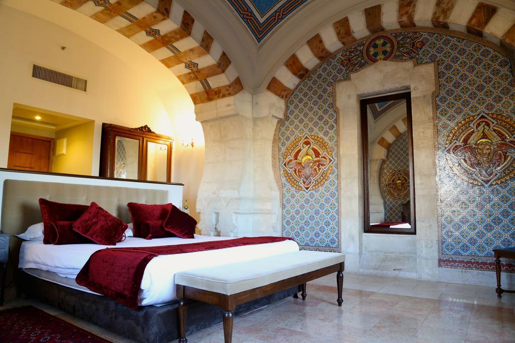 Notre Dame Center Hotel Jerusalem Exterior photo