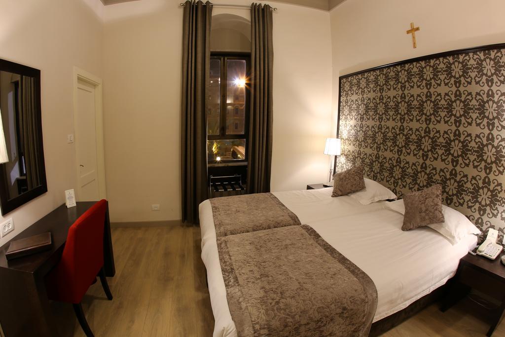 Notre Dame Center Hotel Jerusalem Exterior photo