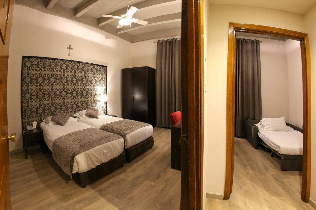 Notre Dame Center Hotel Jerusalem Exterior photo